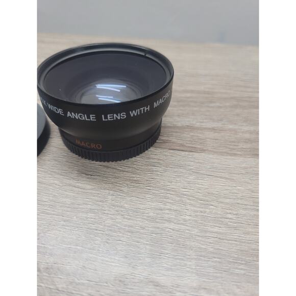 Digital Concepts 0.45x Professional Wide Angle Lens Macro High Definition 43mm - Picture 3 of 10